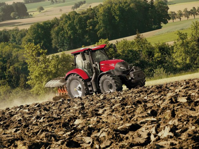 Maxxum 145 mc ploughing 0j4a1742 2880 1920