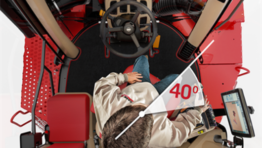 Case IH Quadtrac 620 AFS Connect interior top view 042020 ret