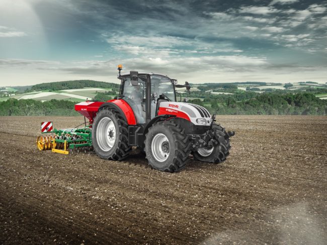 Steyr 4120 multi image2 field ret 3936 2624