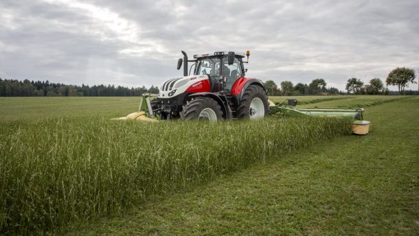 Steyr terrus 6300 cvt krone easycut mower germany 1510 006